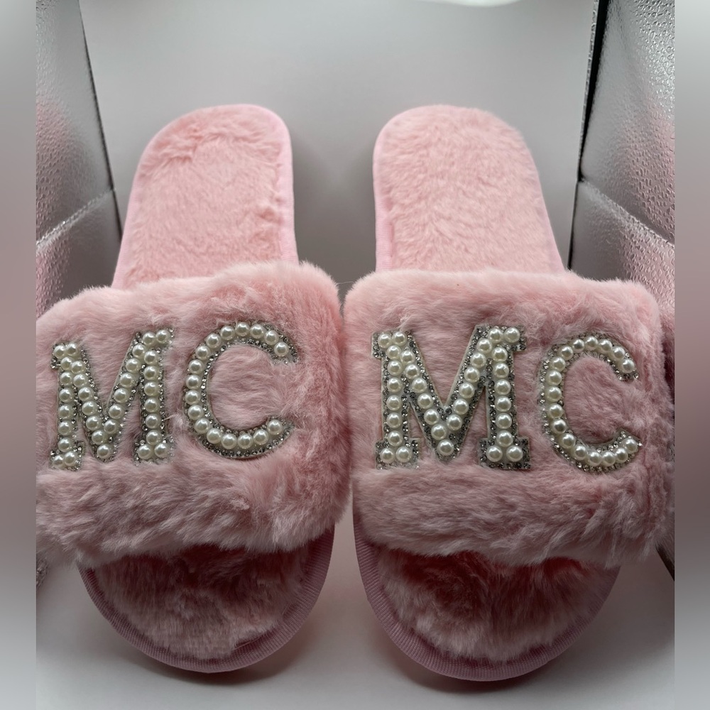 New In Bag Faux Fur Slippers